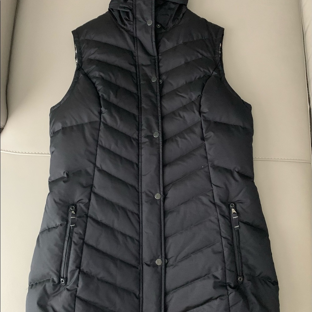 Eddie Bauer Black Quilted Vest with Cream Lining